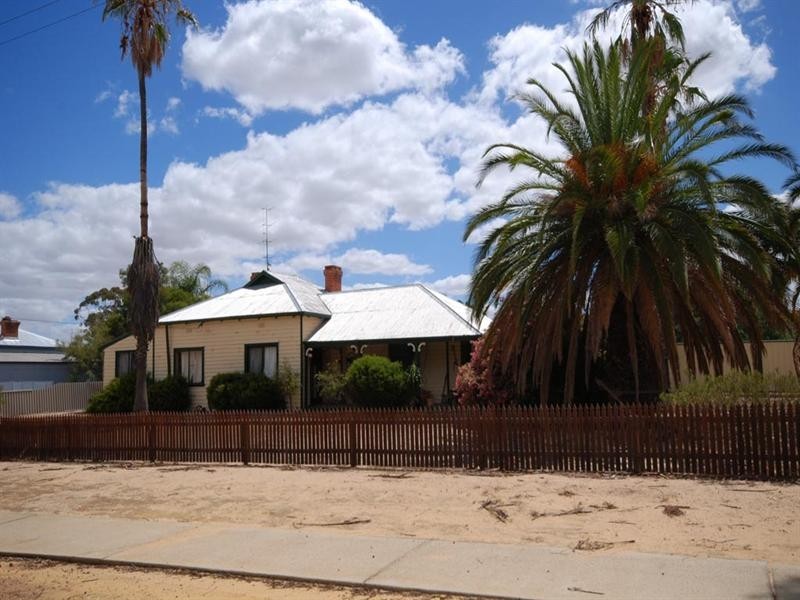 49 Sewell Street, Yealering WA 6372