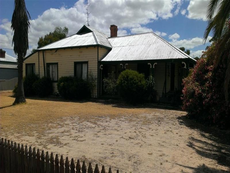 49 Sewell Street, Yealering WA 6372