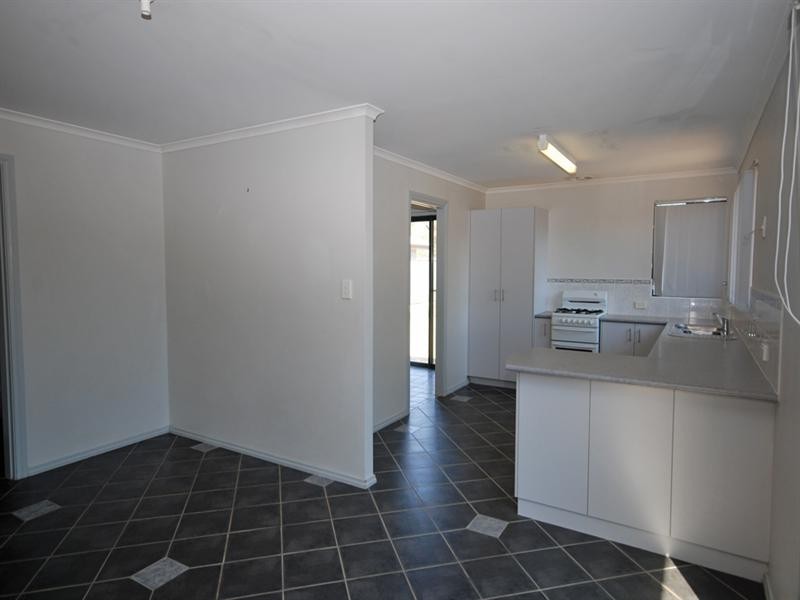 52 Fox Street, Narrogin WA 6312