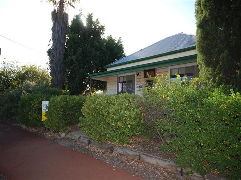 41 Havelock Street, Narrogin WA 6312