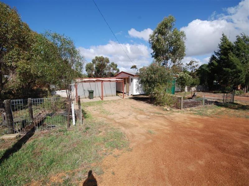 25 Shire Street, Pingelly WA 6308