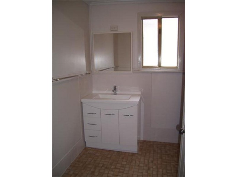 24 Furnival Street, Narrogin WA 6312