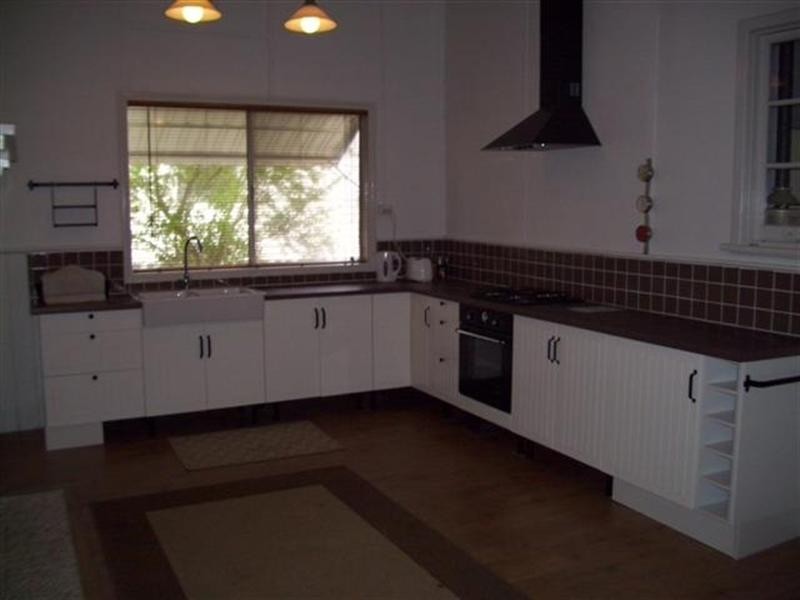 24 Furnival Street, Narrogin WA 6312