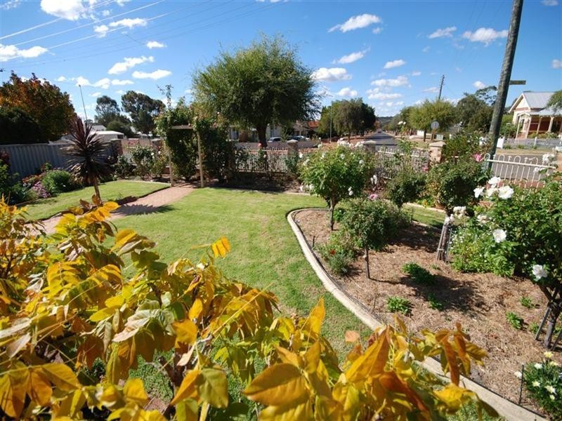 10 Daglish Street, Narrogin WA 6312