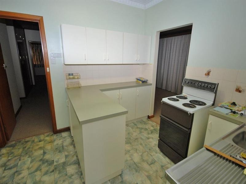 37 Falcon Street, Narrogin WA 6312