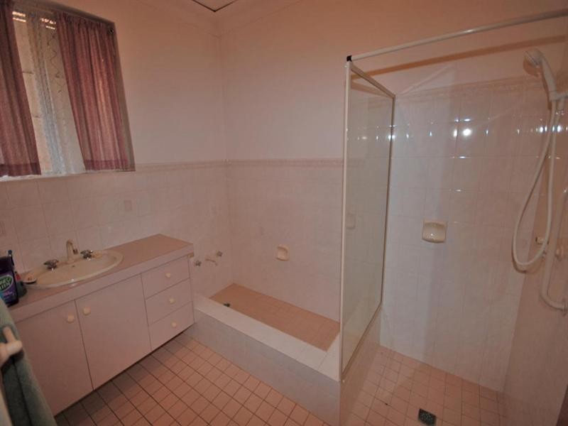 37 Falcon Street, Narrogin WA 6312