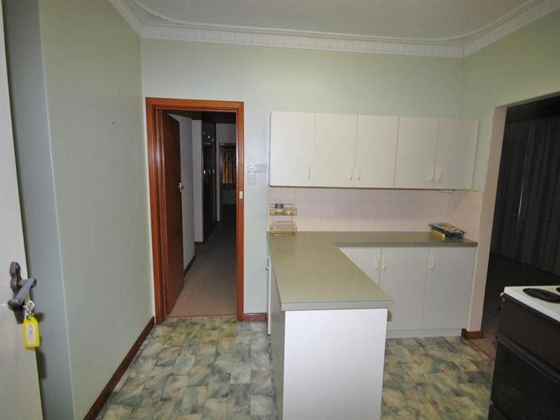 37 Falcon Street, Narrogin WA 6312