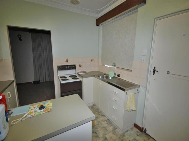 37 Falcon Street, Narrogin WA 6312