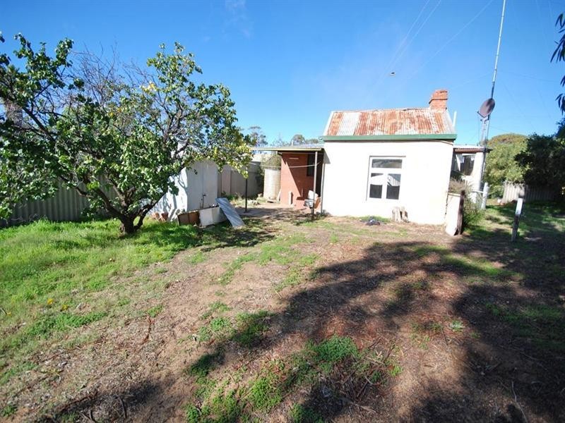 34 PARK Street, Pingelly WA 6308