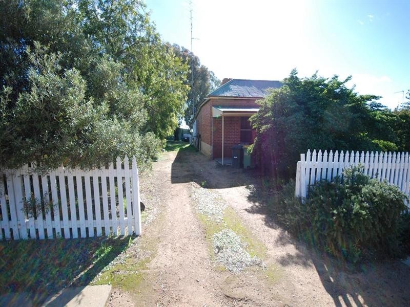 34 PARK Street, Pingelly WA 6308