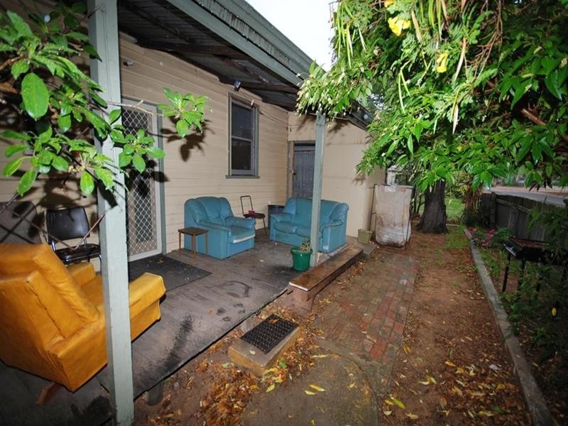 9 Congreve Street, Yealering WA 6372