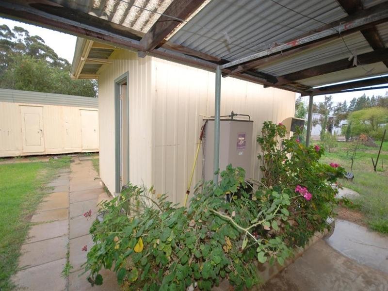 9 Congreve Street, Yealering WA 6372