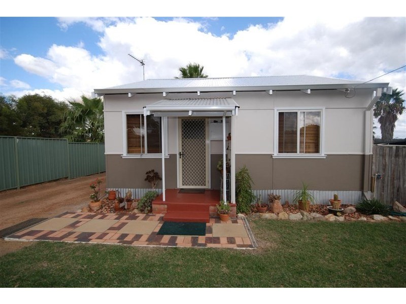 34 Grant Street, Narrogin WA 6312