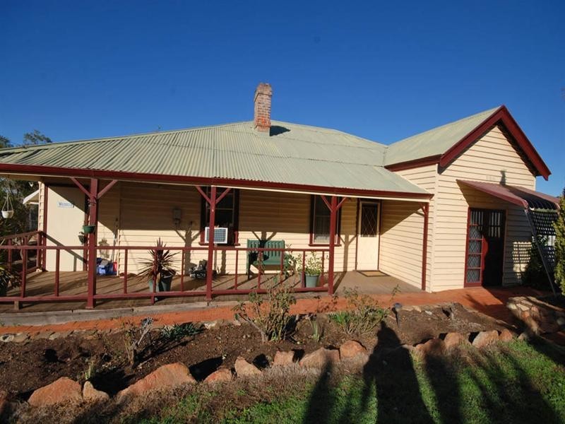 77 Graham Road, Narrogin WA 6312