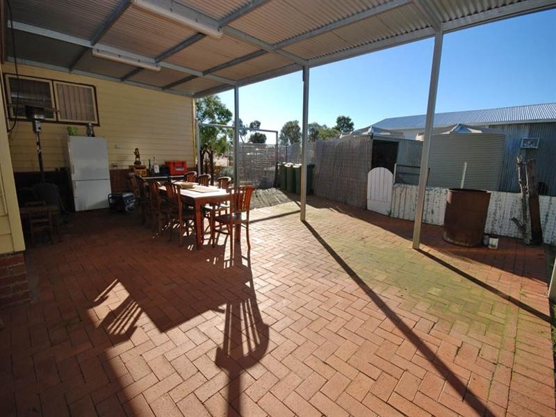 77 Graham Road, Narrogin WA 6312