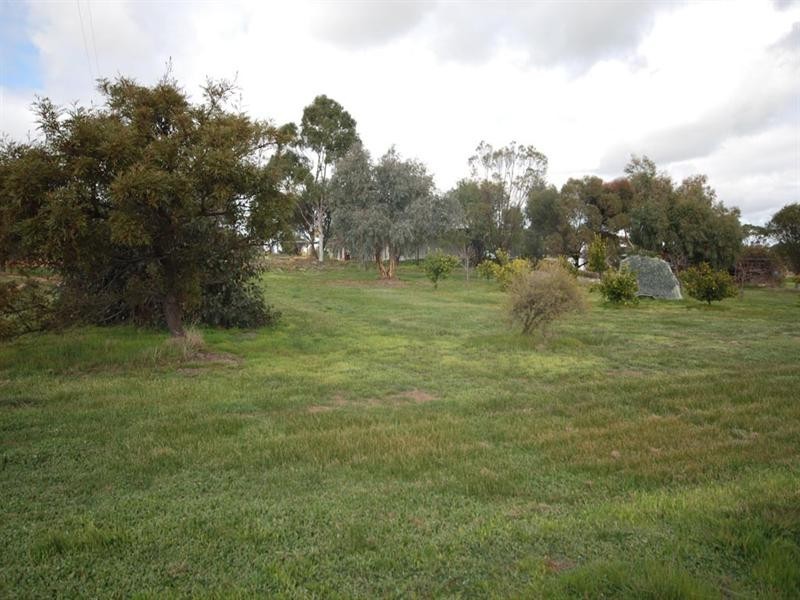 272 Bullara Street, Cuballing WA 6311