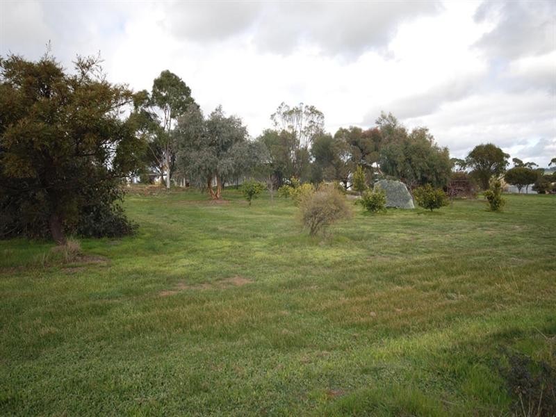 272 Bullara Street, Cuballing WA 6311