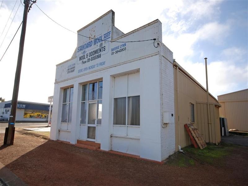 21 Gordon Street, Narrogin WA 6312