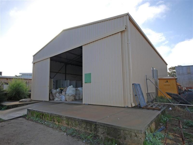 21 Gordon Street, Narrogin WA 6312