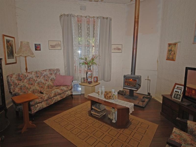 83 Scaddan Street, Narrogin WA 6312