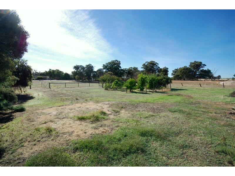 13316 Albany Highway, Williams WA 6391