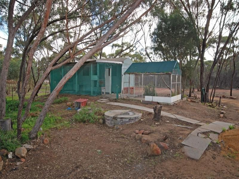 60 Colin Street, Cuballing WA 6311