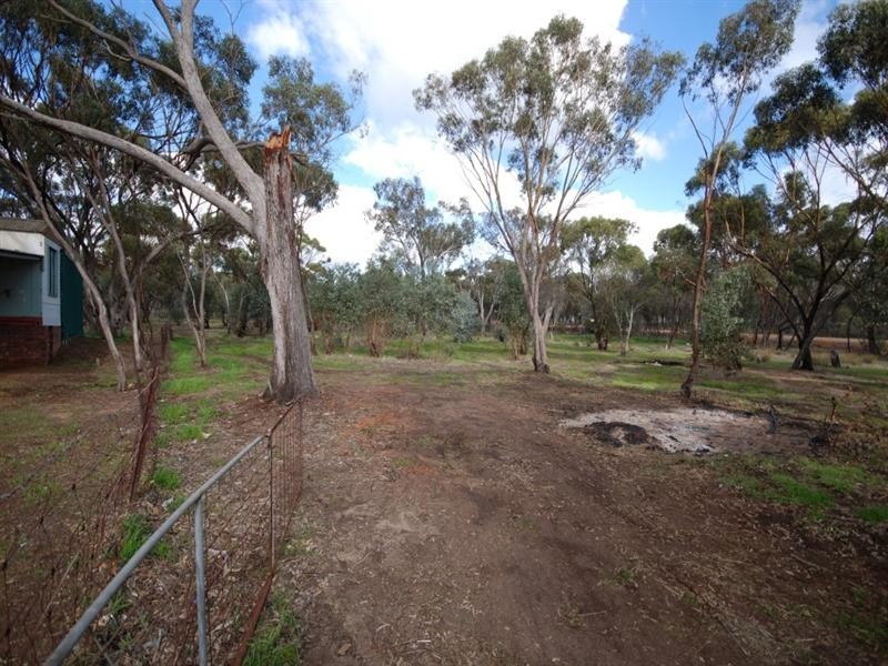 60 Colin Street, Cuballing WA 6311