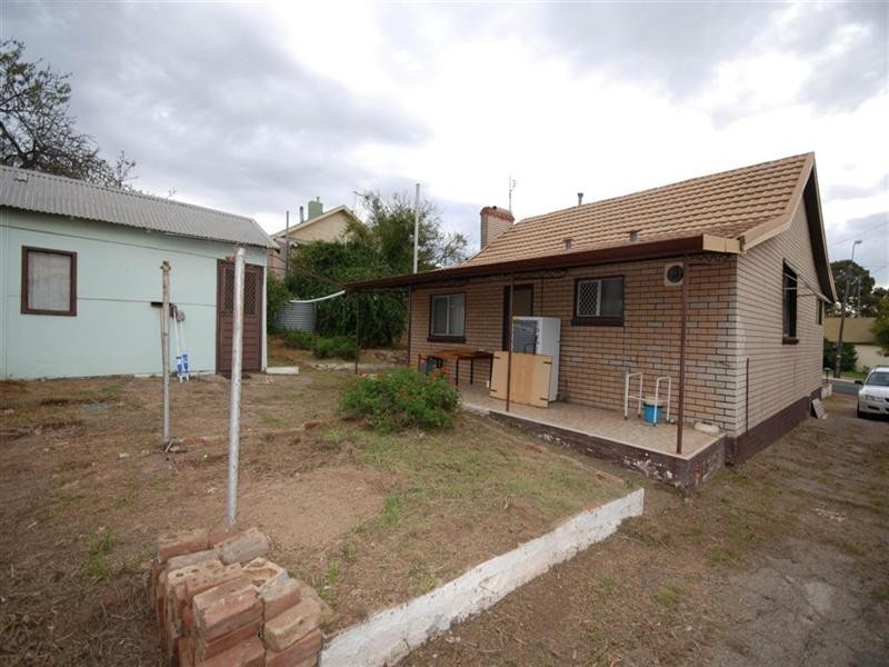 63 Williams Road, Narrogin WA 6312