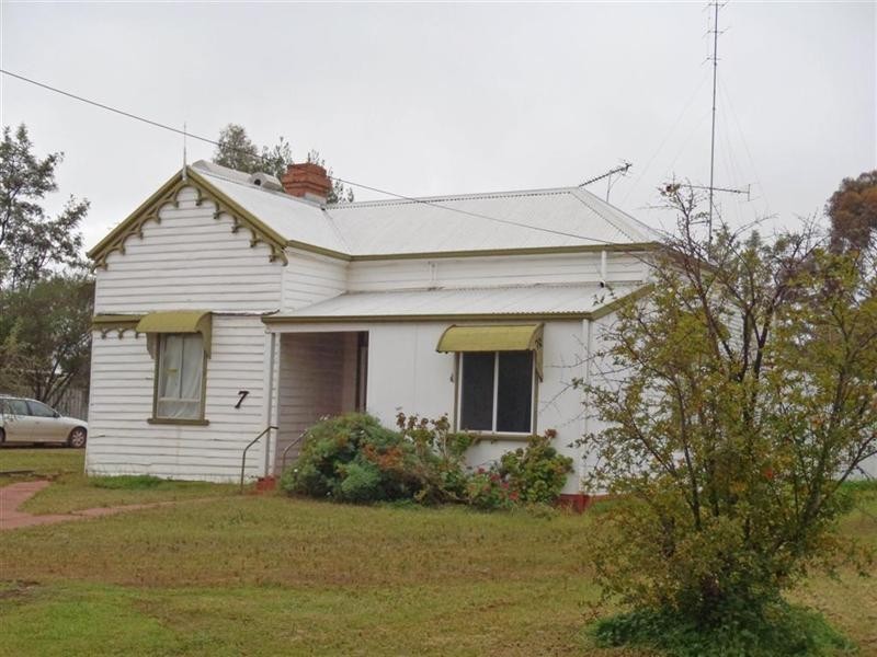 7 Stratford Street, Pingelly WA 6308