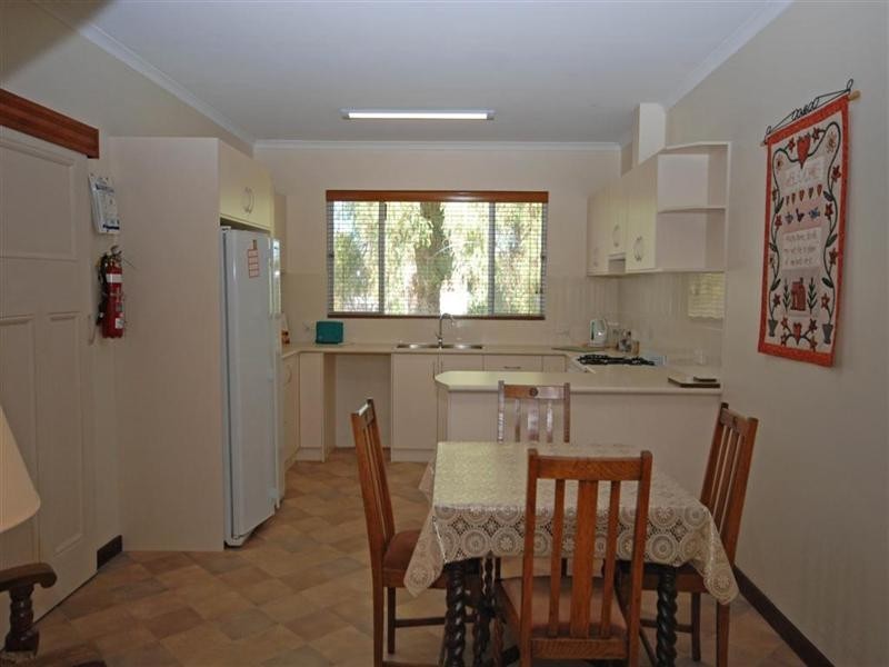 31 Furnival Street, Narrogin WA 6312