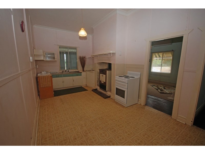 2 Pitt Street, Narrogin WA 6312