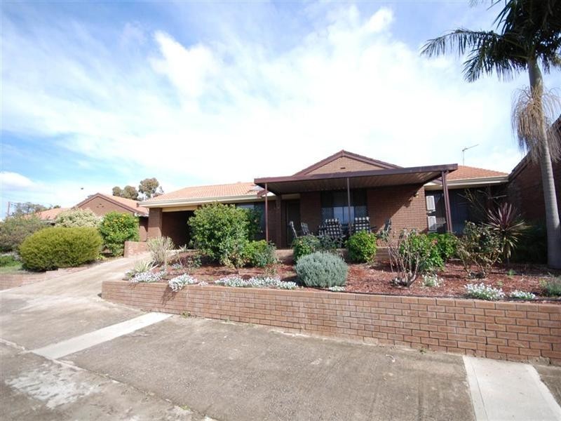 U5/70 Williams Road, Narrogin WA 6312