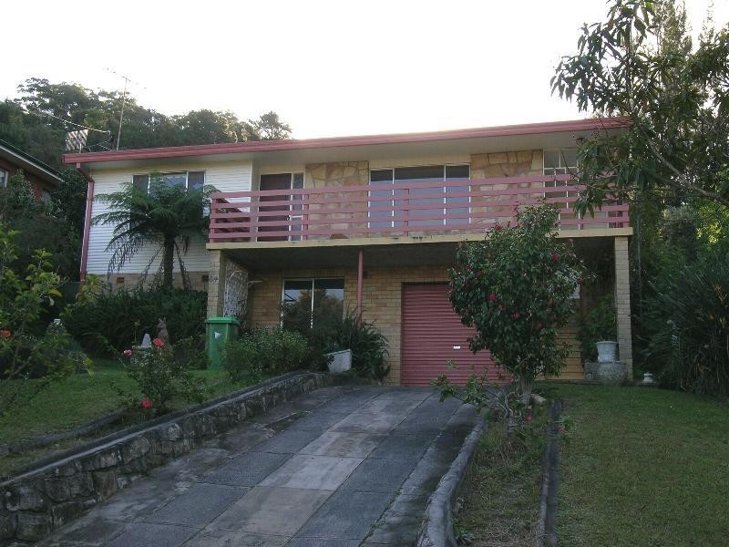 84 Lushington Street, East Gosford NSW 2250