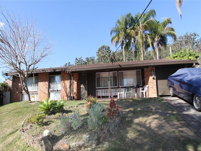 9 Cudgee Close, Green Point NSW 2251