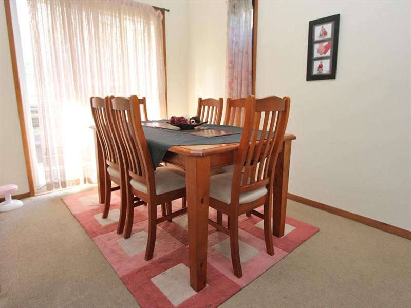 9 Cudgee Close, Green Point NSW 2251