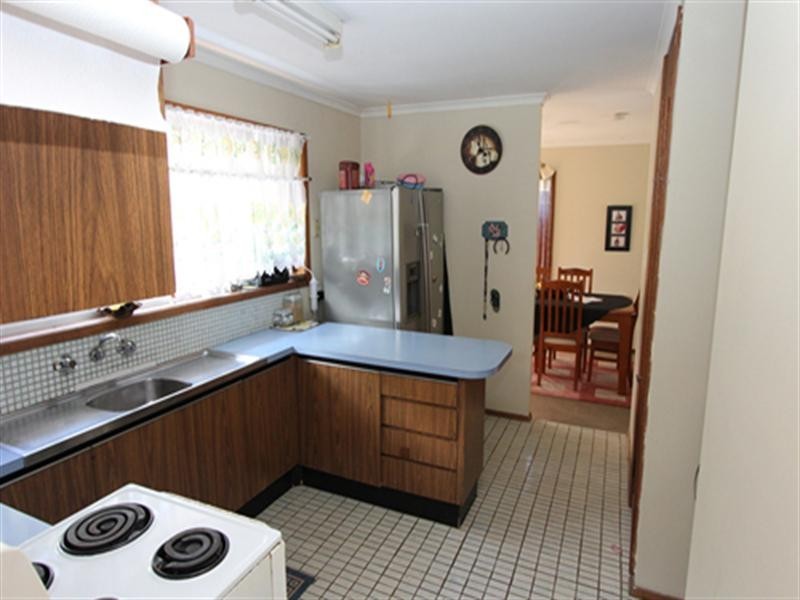 9 Cudgee Close, Green Point NSW 2251