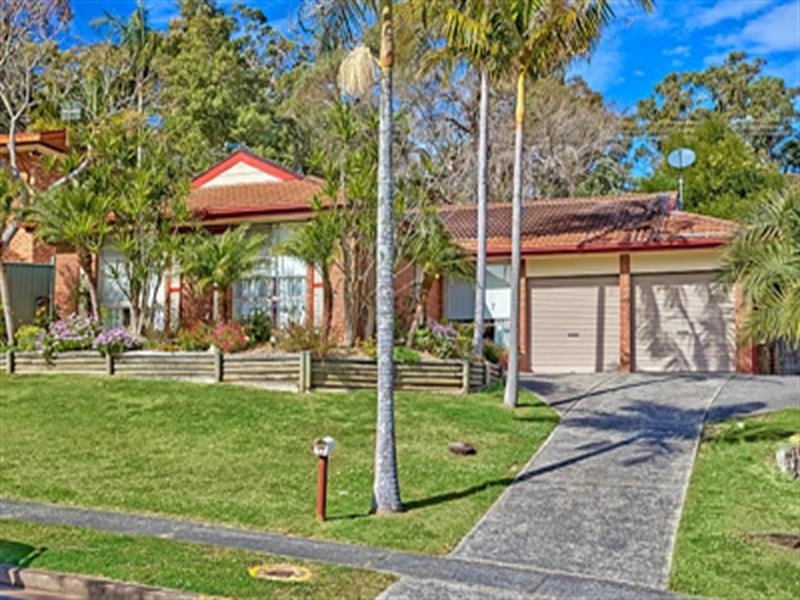 13 Cameron Crescent, Kincumber NSW 2251