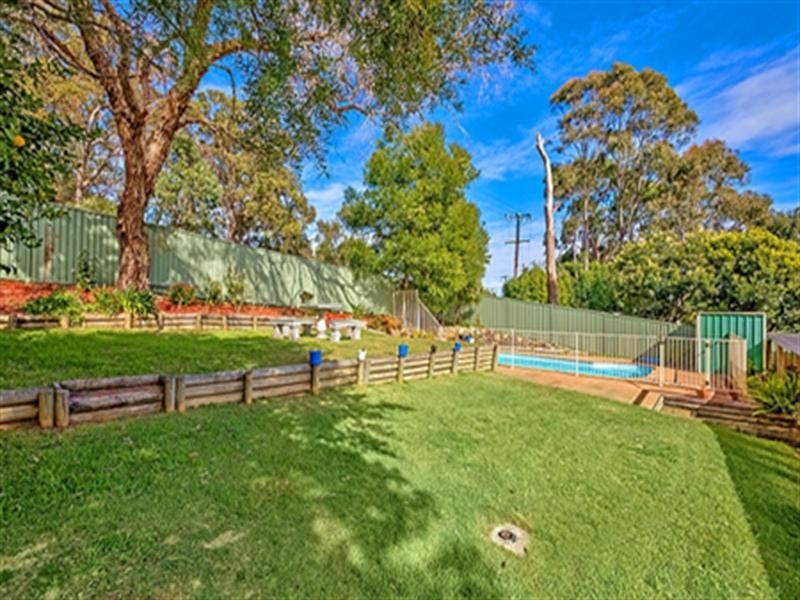 13 Cameron Crescent, Kincumber NSW 2251