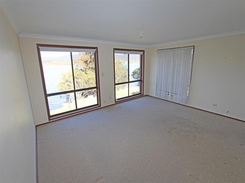 1 Russell Street, East Gosford NSW 2250