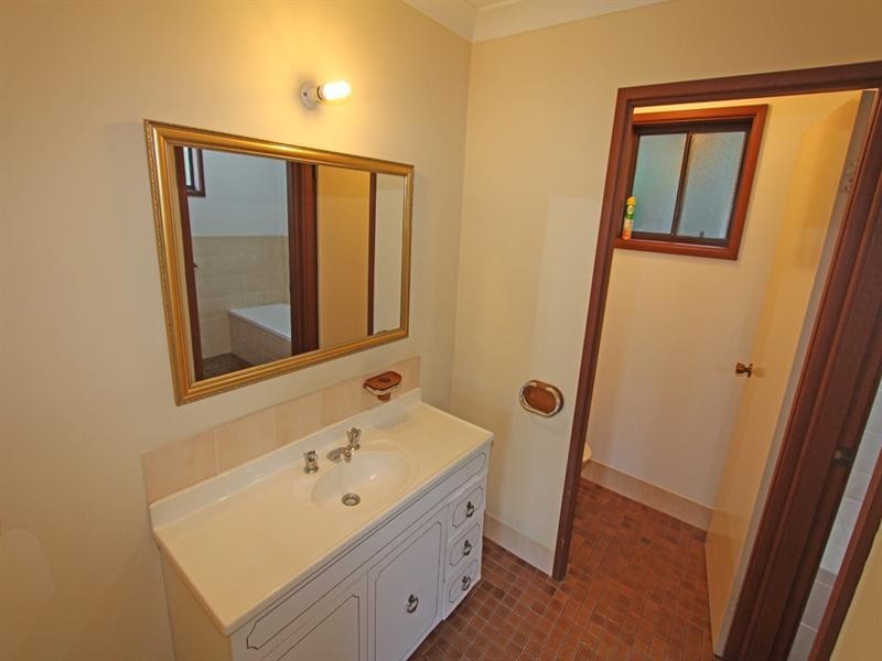 1 Russell Street, East Gosford NSW 2250