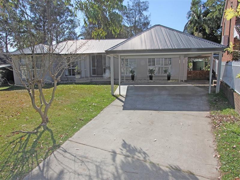 69 Patrick Crescent, Saratoga NSW 2251