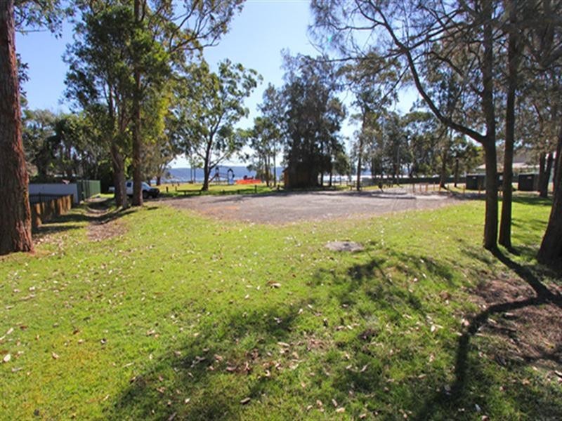 69 Patrick Crescent, Saratoga NSW 2251