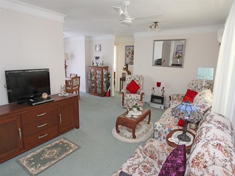 58 Second Avenue,Broadlands Estate, Green Point NSW 2251