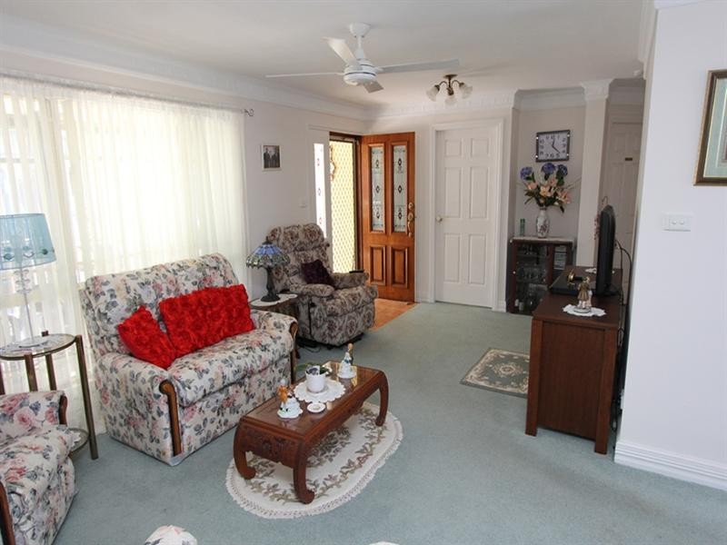 58 Second Avenue,Broadlands Estate, Green Point NSW 2251