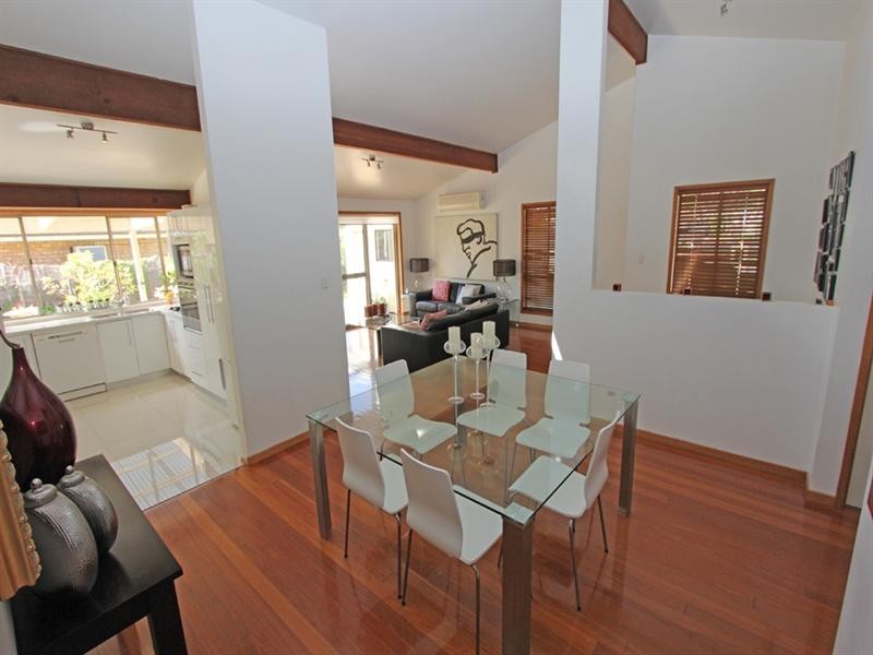 8 Milpera Road, Green Point NSW 2251