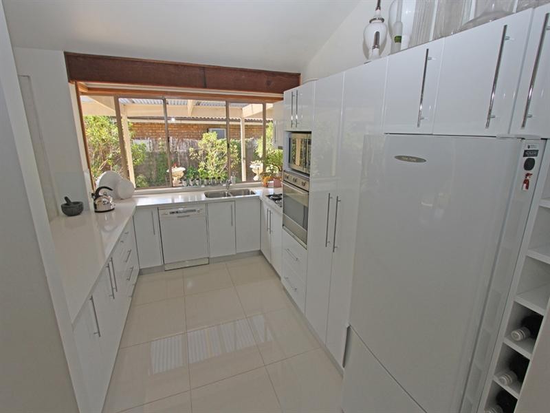 8 Milpera Road, Green Point NSW 2251