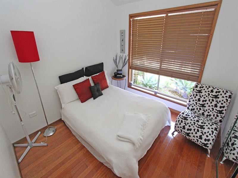 8 Milpera Road, Green Point NSW 2251