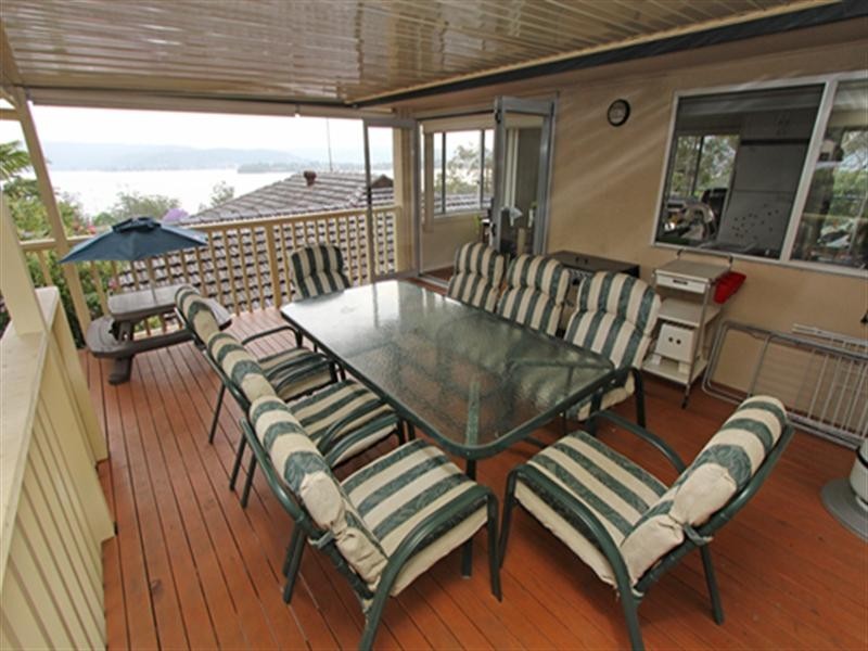 20 Greenslope Drive, Green Point NSW 2251