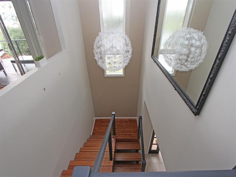 20 Greenslope Drive, Green Point NSW 2251