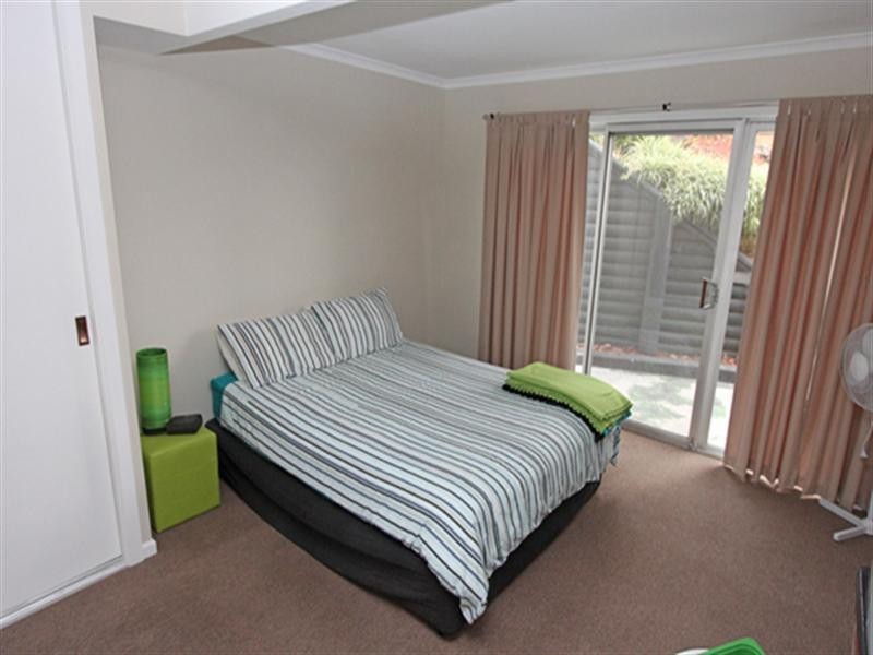 20 Greenslope Drive, Green Point NSW 2251